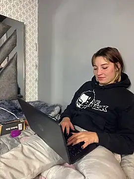 Maggie Geller online show from 03-05-25, 11:27