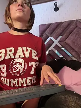 Maggie Geller online show from 03-07-25, 08:22