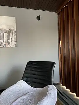 Maggie Geller online show from 03-10-25, 12:26