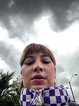 Maggie Geller online show from 11-28-25, 05:37