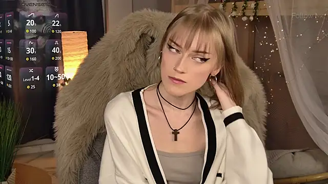 KiraMontoya online show from 04-27-26, 11:25