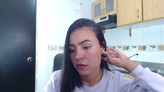 julieta fn online show from 03-28-26, 02:16