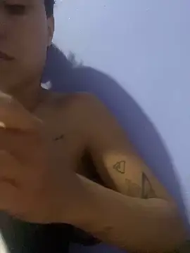 julieta fn online show from 04-21-26, 01:42