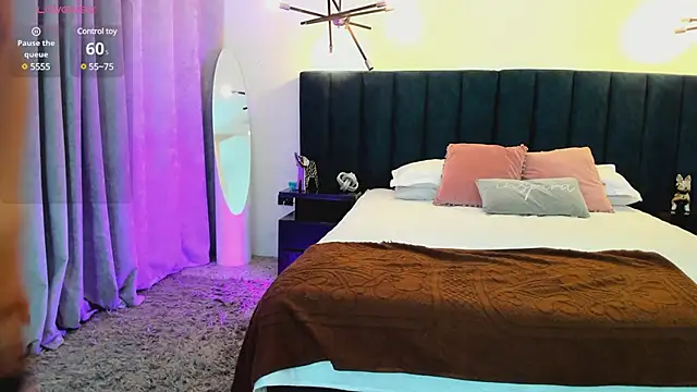 Snapshot of nattashaa7 chatting on 02-15-25, 11:39 nattashaa7 online show from 02-15-25, 11:39