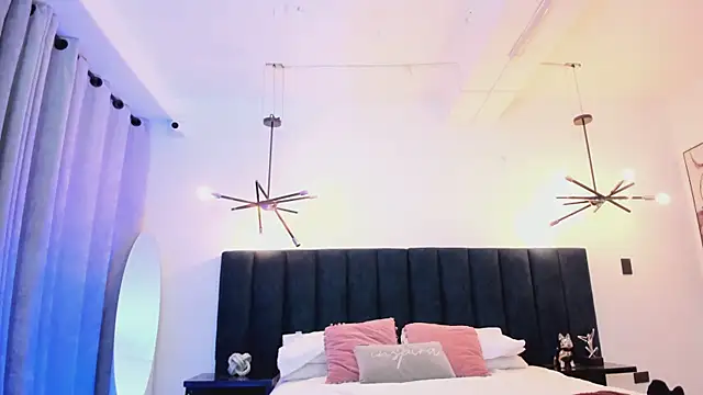 Snapshot of nattashaa7 chatting on 03-02-25, 12:22 nattashaa7 online show from 03-02-25, 12:22