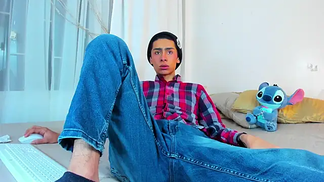 steve  gray online show from 03-21-25, 06:40