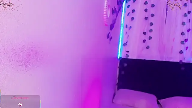 Irina milkmaid online show from 04-15-26, 07:58