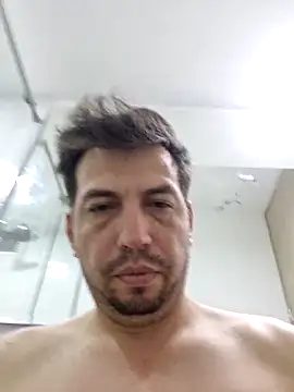 reyarturs13 online show from 03-05-25, 04:02