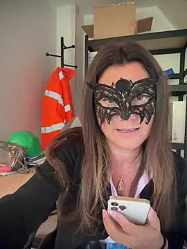 Loveblackzilla online show from 03-04-26, 02:56