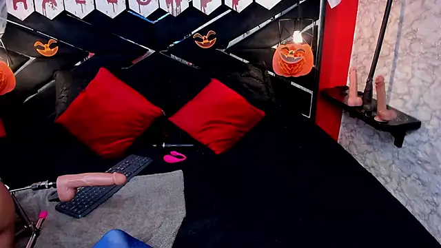 IVISBOUNCYASS online show from 10-16-25, 01:34