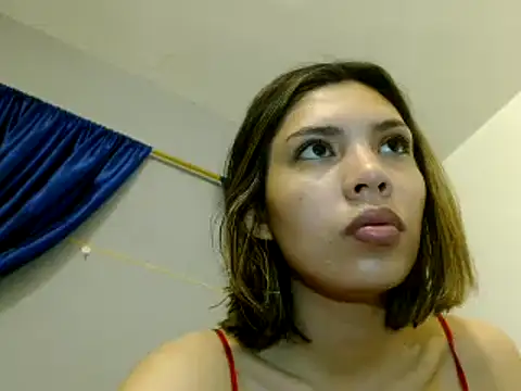 Snapshot of VioletDivala chatting on 03-01-25, 06:03 VioletDivala online show from 03-01-25, 06:03