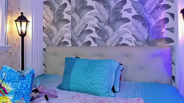 Snapshot of Sami_Evanns chatting on 11-12-25, 03:18 Sami Evanns online show from 11-12-25, 03:18