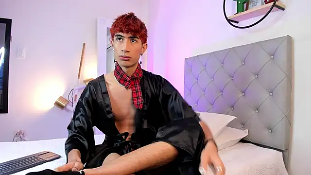 NovaaWheler online show from 03-08-25, 04:34