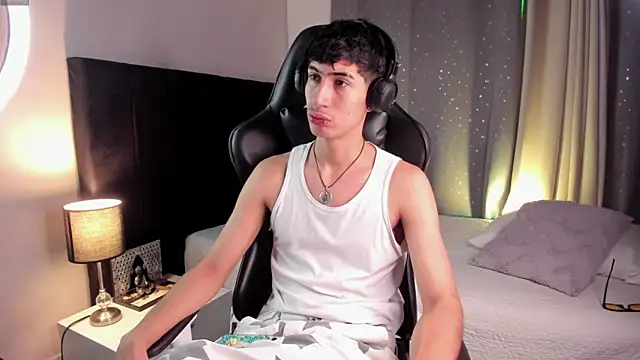 NovaaWheler online show from 09-13-25, 12:49