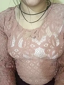 Snapshot of sufiya-ji chatting on 02-08-25, 06:55 sufiya-ji online show from 02-08-25, 06:55