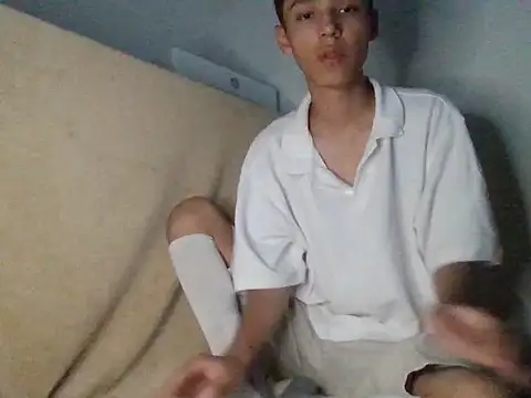 Snapshot of ChavoOT chatting on 02-15-25, 11:58 ChavoOT online show from 02-15-25, 11:58