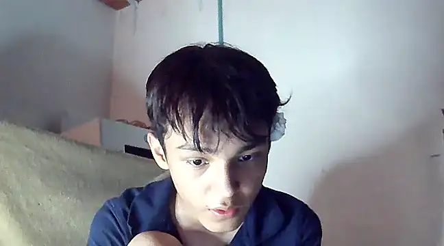 Snapshot of ChavoOT chatting on 03-06-25, 01:05 ChavoOT online show from 03-06-25, 01:05