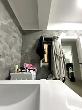 BonyBon29 online show from 11-28-25, 07:11