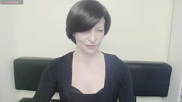  AngeliaFlow  online show from 02-13-25, 12:43