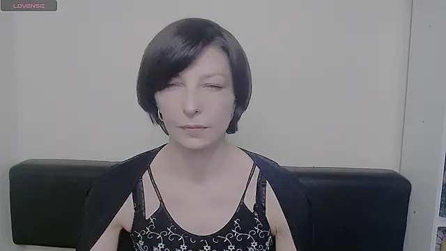  AngeliaFlow  online show from 02-19-25, 07:39