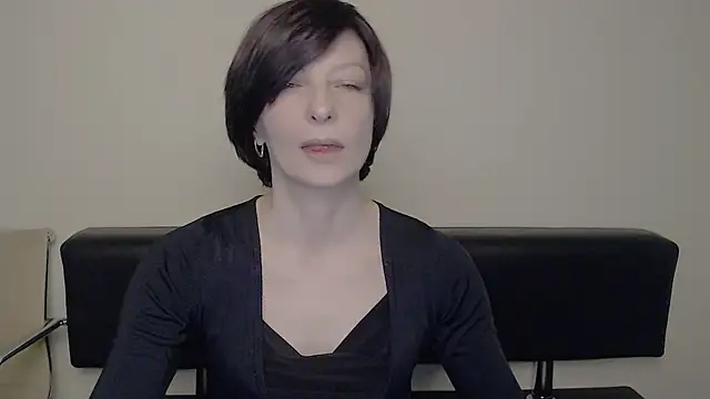  AngeliaFlow  online show from 02-22-25, 07:12