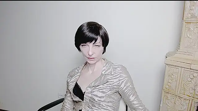  AngeliaFlow  online show from 03-17-25, 06:51