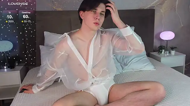 AdrianoAubert online show from 03-22-25, 07:15