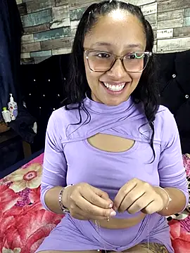 isabella beauty 01 online show from 03-03-25, 05:39