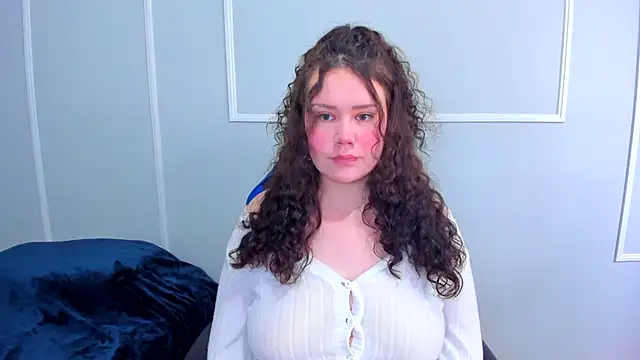  leana  online show from 05-01-26, 04:44