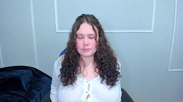  leana  online show from 05-14-26, 05:31