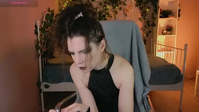 DamienLake online show from 04-12-26, 09:31