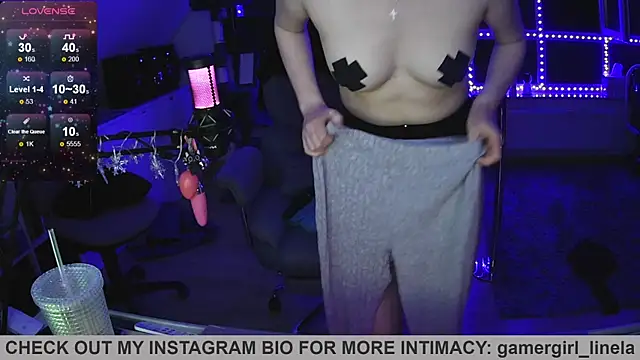 Snapshot of Gamergirl-Linela chatting on 05-21-26, 02:51 Gamergirl-Linela online show from 05-21-26, 02:51