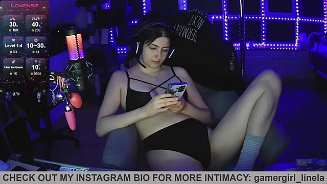 Gamergirl-Linela online show from 07-21-26, 12:02
