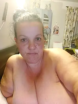 IvettkeXXX online show from 04-16-26, 07:03