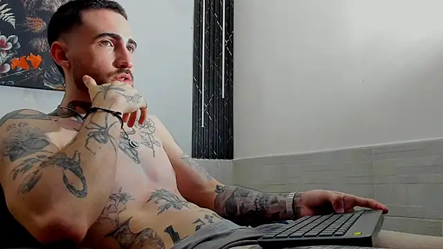 Luke davis01 online show from 02-24-25, 03:53