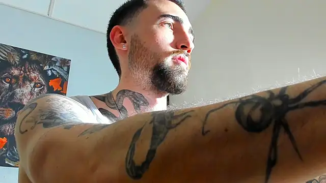 Luke davis01 online show from 03-01-25, 04:11