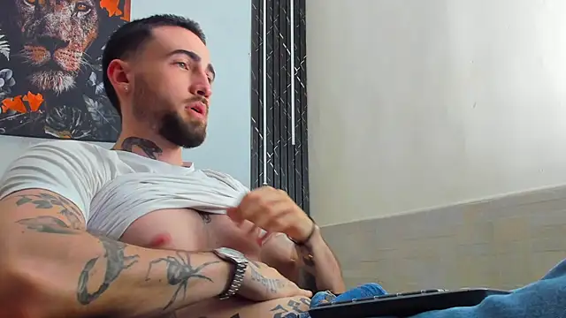 Luke davis01 online show from 03-03-25, 05:07