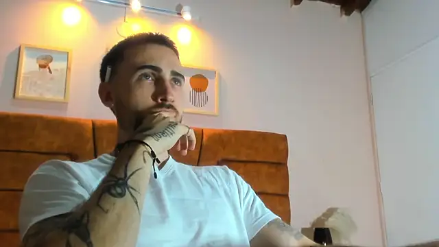 Luke davis01 online show from 03-10-25, 08:01