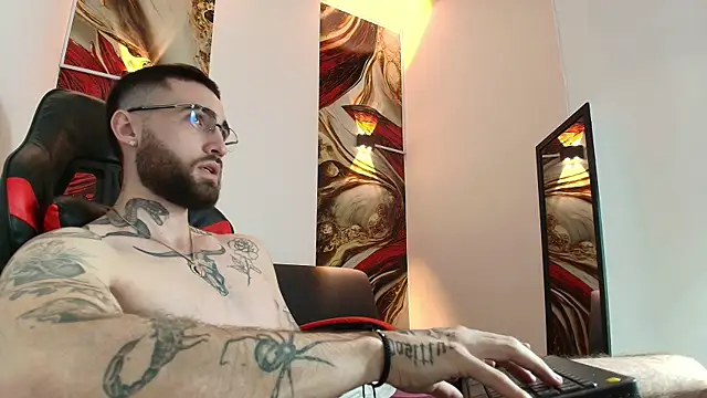 Luke davis01 online show from 09-19-25, 01:34