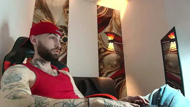 Luke davis01 online show from 09-26-25, 01:15