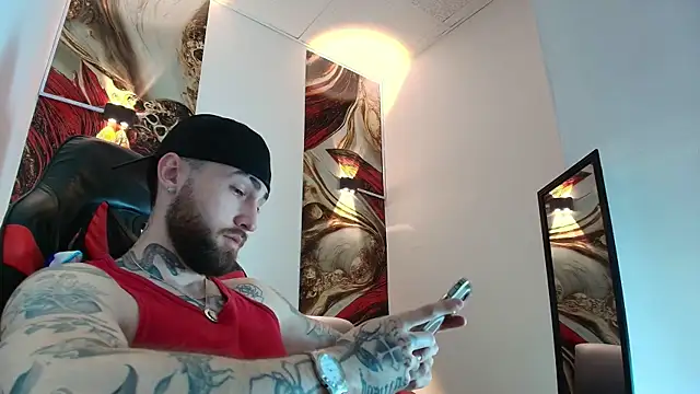 Luke davis01 online show from 01-09-26, 01:14