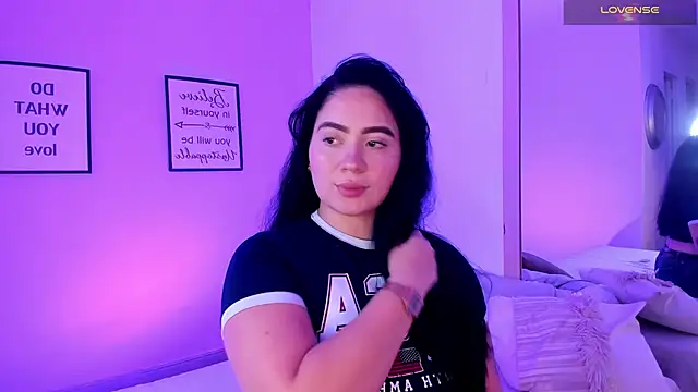 Morgan Wright online show from 04-21-26, 08:12