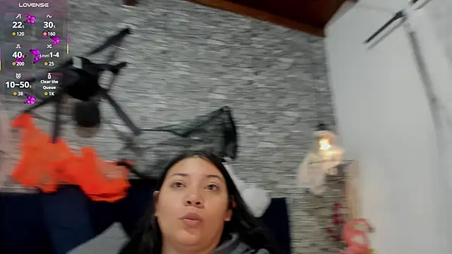 Sophia Brunett online show from 10-23-25, 11:42