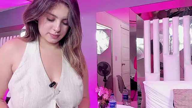 Cloee Rainbow1 online show from 03-12-25, 11:53