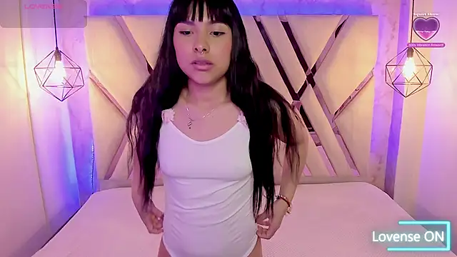 Snapshot of Vera_Best_ chatting on 02-24-25, 03:20 Vera Best online show from 02-24-25, 03:20