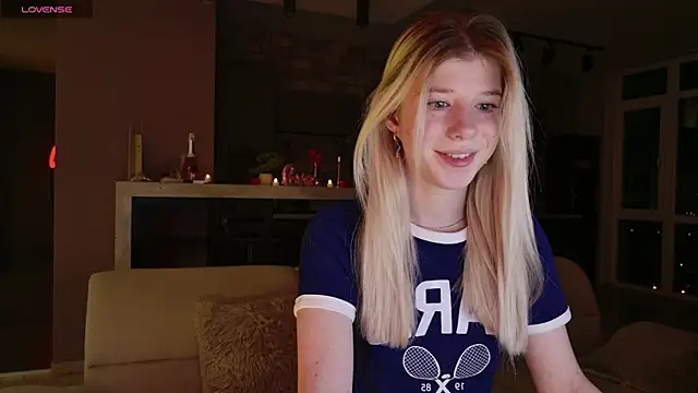 Bella amory online show from 02-26-25, 01:21