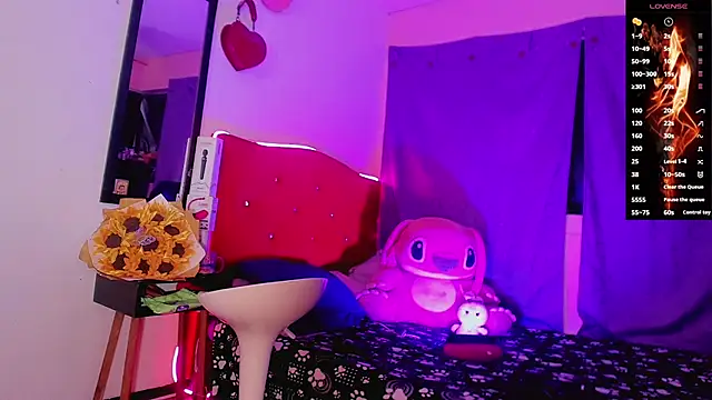 Snapshot of val_princes chatting on 12-03-25, 11:19 val princes online show from 12-03-25, 11:19