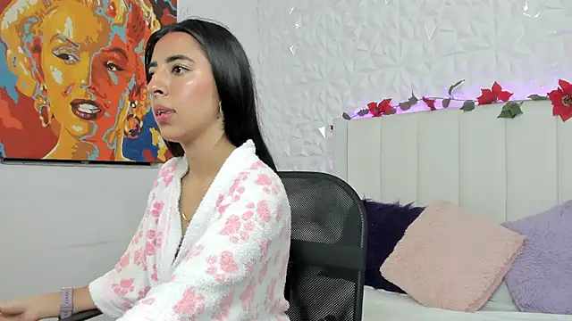 Mirandaa Rogers online show from 02-23-25, 03:18