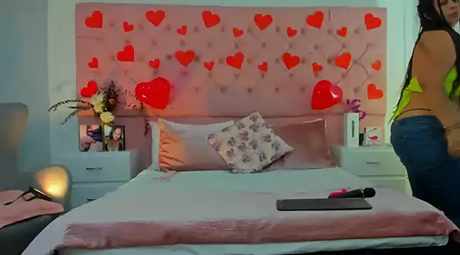 KourtneyEvans online show from 02-15-25, 05:50