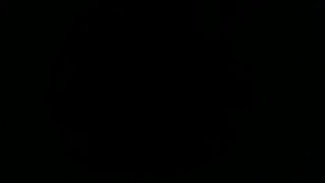 Snapshot of skyejde chatting on 06-11-26, 12:03 skyejde online show from 06-11-26, 12:03